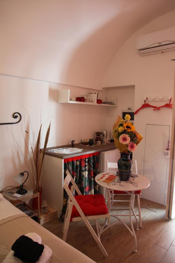Monolocale Piano Terra Casa Viola- Loc Breve Leilighet Polignano a Mare Eksteriør bilde